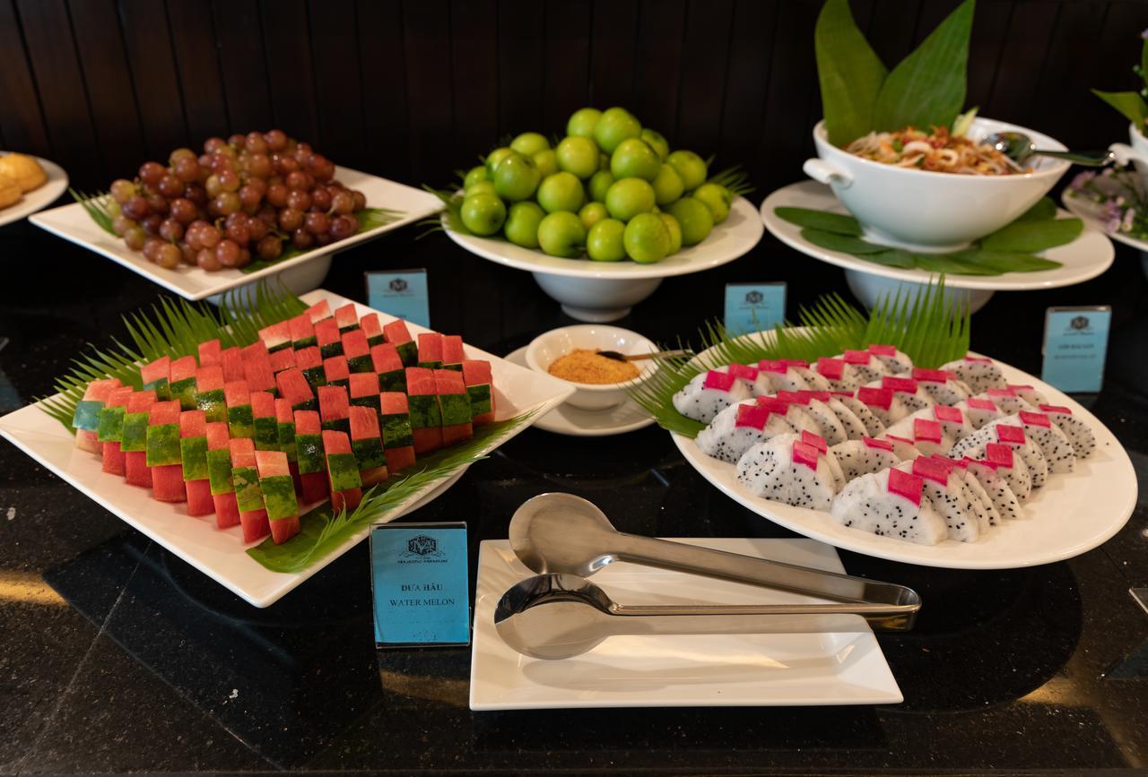 Majestic Premium Hotel Nha Trang Exterior photo